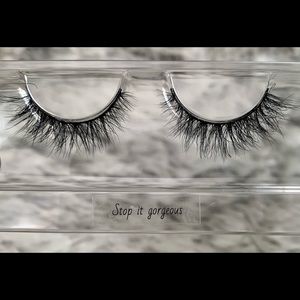 “Stop It Gorgeous” || Lashful Lengths Luxury Mink Eyelashes